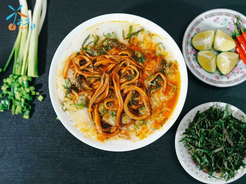 Cháo lươn là món đặc sản tại Nghệ An