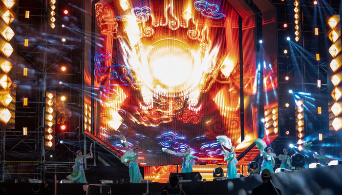 Sự kết hợp tinh tế giữa lễ hội truyền thống và hiện đại