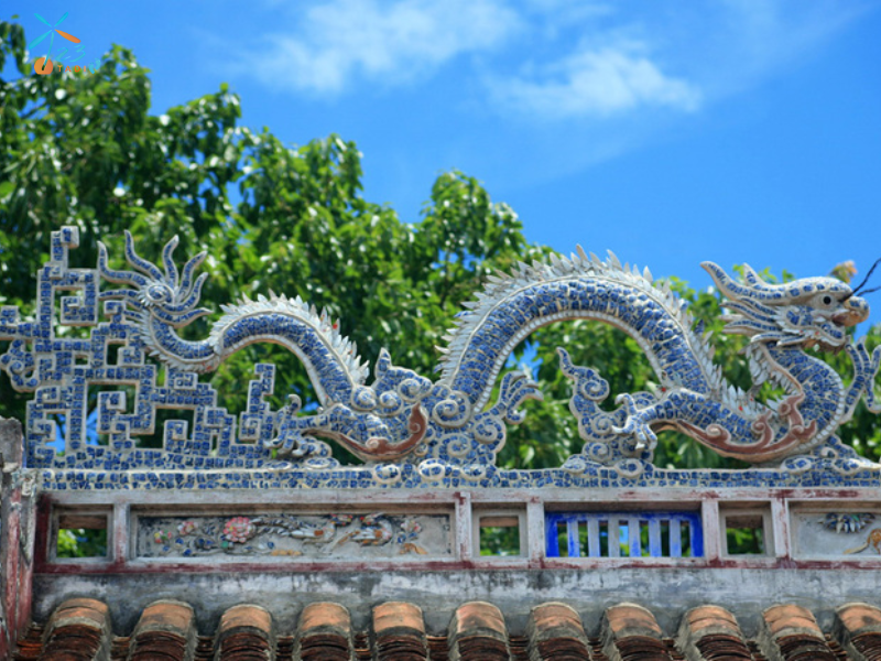 Điểm nhấn kiến trúc cổ tại đình Cẩm Phô