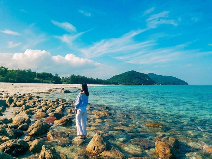 Đi chơi tại biển Quan Lạn