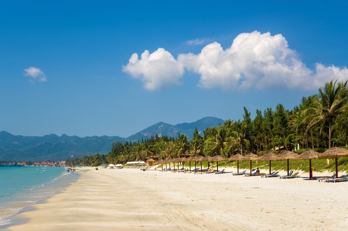 Địa điểm du lịch bãi biển Dốc Lết Nha Trang