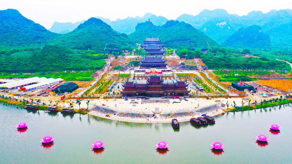 Địa điểm du lịch chùa Tam Chúc Hà Nam