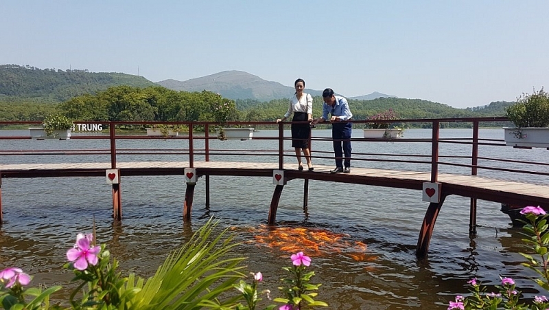 Địa điểm du lịch hồ Yên Trung Quảng Ninh