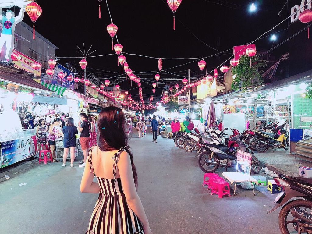 Đi chơi chợ đêm Phú Quốc