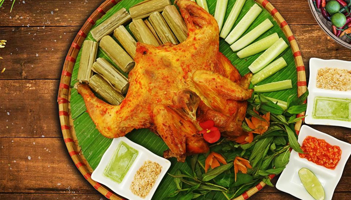 Cơm lam – gà nướng