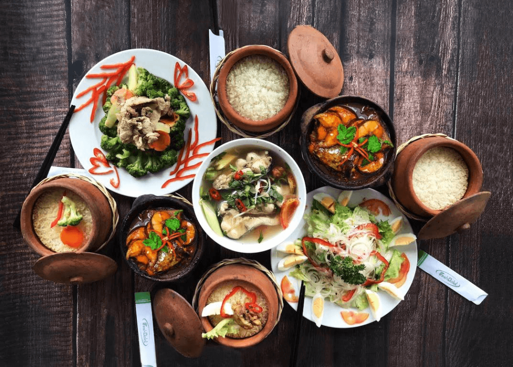 Cơm Niêu Fresh Restaurant