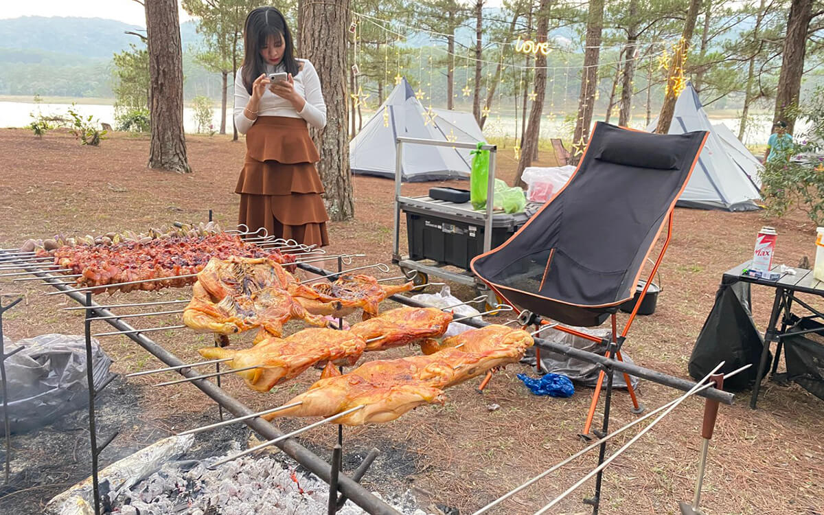 Cắm trại & BBQ