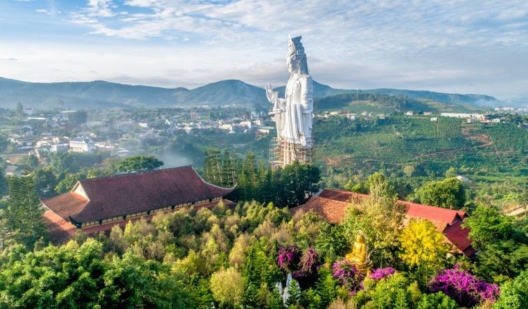 Chùa Linh Ẩn Ở Đà Lạt