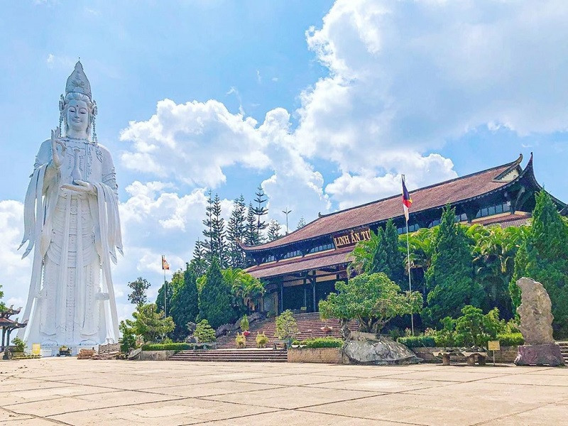 Chùa Linh Ẩn Ở Đà Lạt
