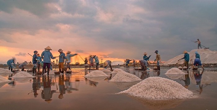 Chụp ảnh tại biển Dốc Lết Nha Trang