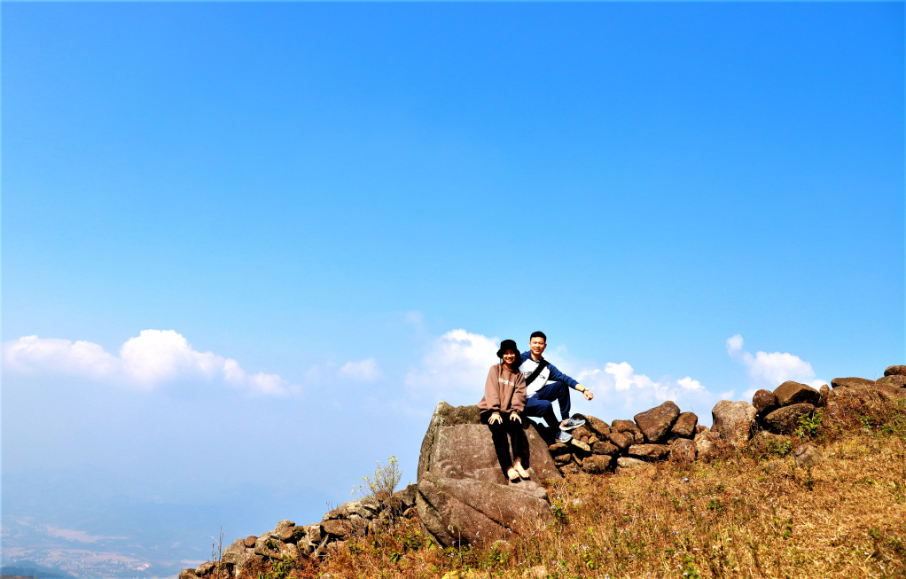 Chinh phục đỉnh núi Cao Xiêm tại Quảng Ninh