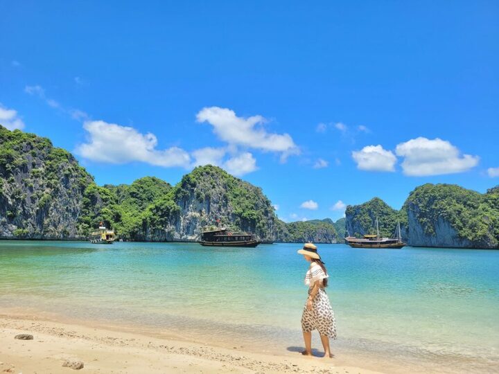 Hình ảnh đi chơi tại Đảo Cát Bà