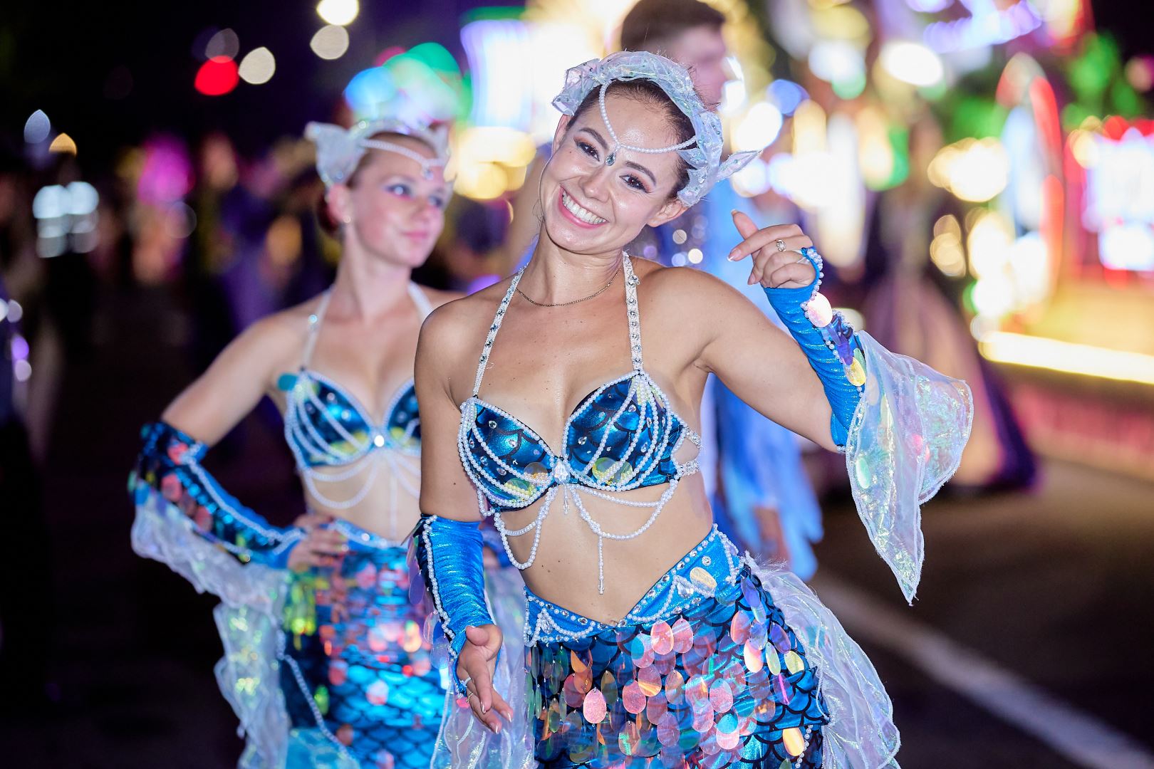 Hình ảnh vũ công biểu diễn tại lễ hội Carnaval