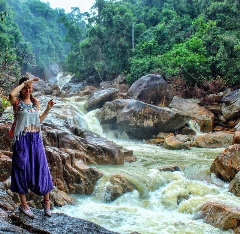 Khám phá nét đẹp độc đáo Động Cốc San ở Sapa