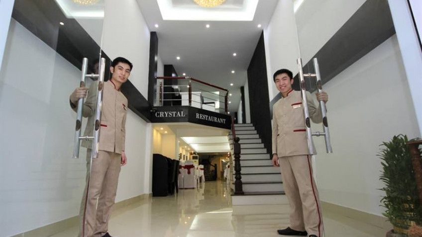 Khách sạn Crystal Hotel Hanoi