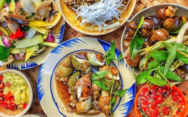 Món ăn hải sản, ốc Sài Gòn