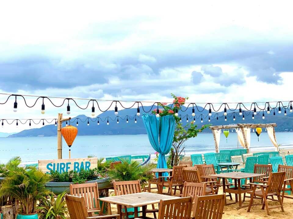 Surf Bar - Quán bar trên bãi biển siêu chất, cực chill khi du lịch Quy Nhơn