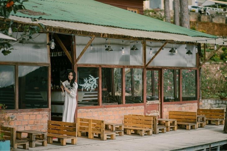 10 tiệm cafe cực chill tại phố núi Đà Lạt