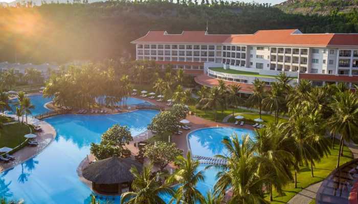 Khách sạn Nha Trang thuộc quần thể Vinpearl – Trải nghiệm nghỉ dưỡng đẳng cấp giữa thiên đường biển đảo
