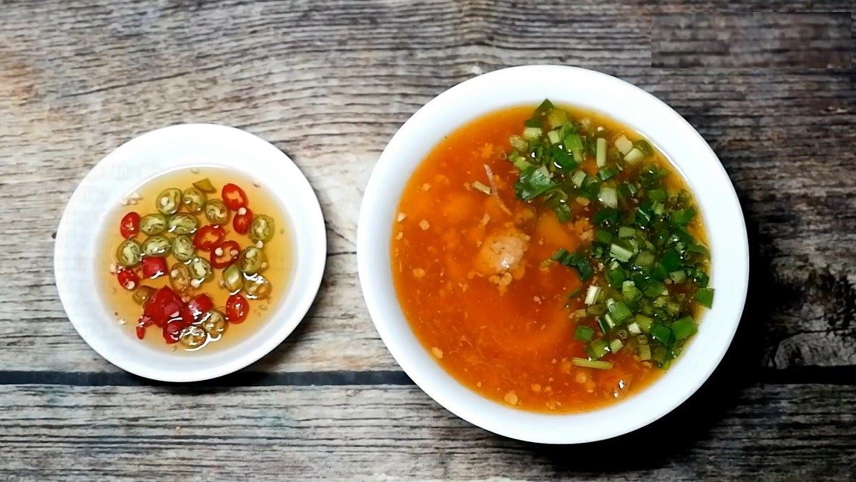 Bánh Canh Nam Phổ - Món Ngon Trứ Danh Của Đất Cố Đô