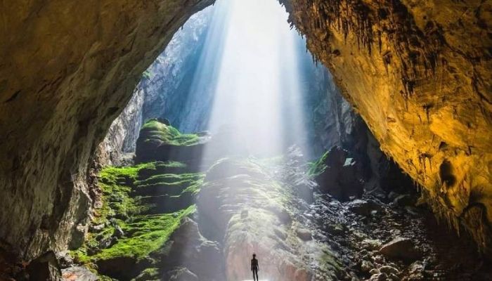 Khám Phá Hệ Thống Hang Động Phong Nha Kẻ Bàng – Hành Trình Chạm Đến Kỳ Quan Thiên Nhiên Thế Giới