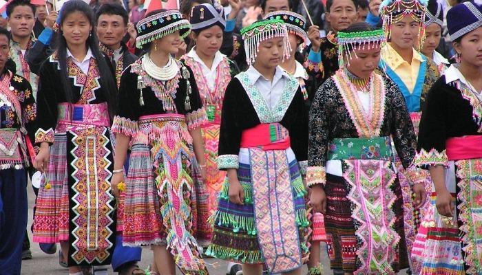 Nét Đẹp Văn Hóa Người H’Mông Ở Sapa – Hành Trình Khám Phá Bản Sắc Núi Rừng Tây Bắc