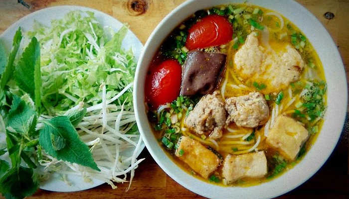 Bún riêu Nguyễn Văn Trỗi Đà Lạt - ẩm thực Đà Lạt ngon